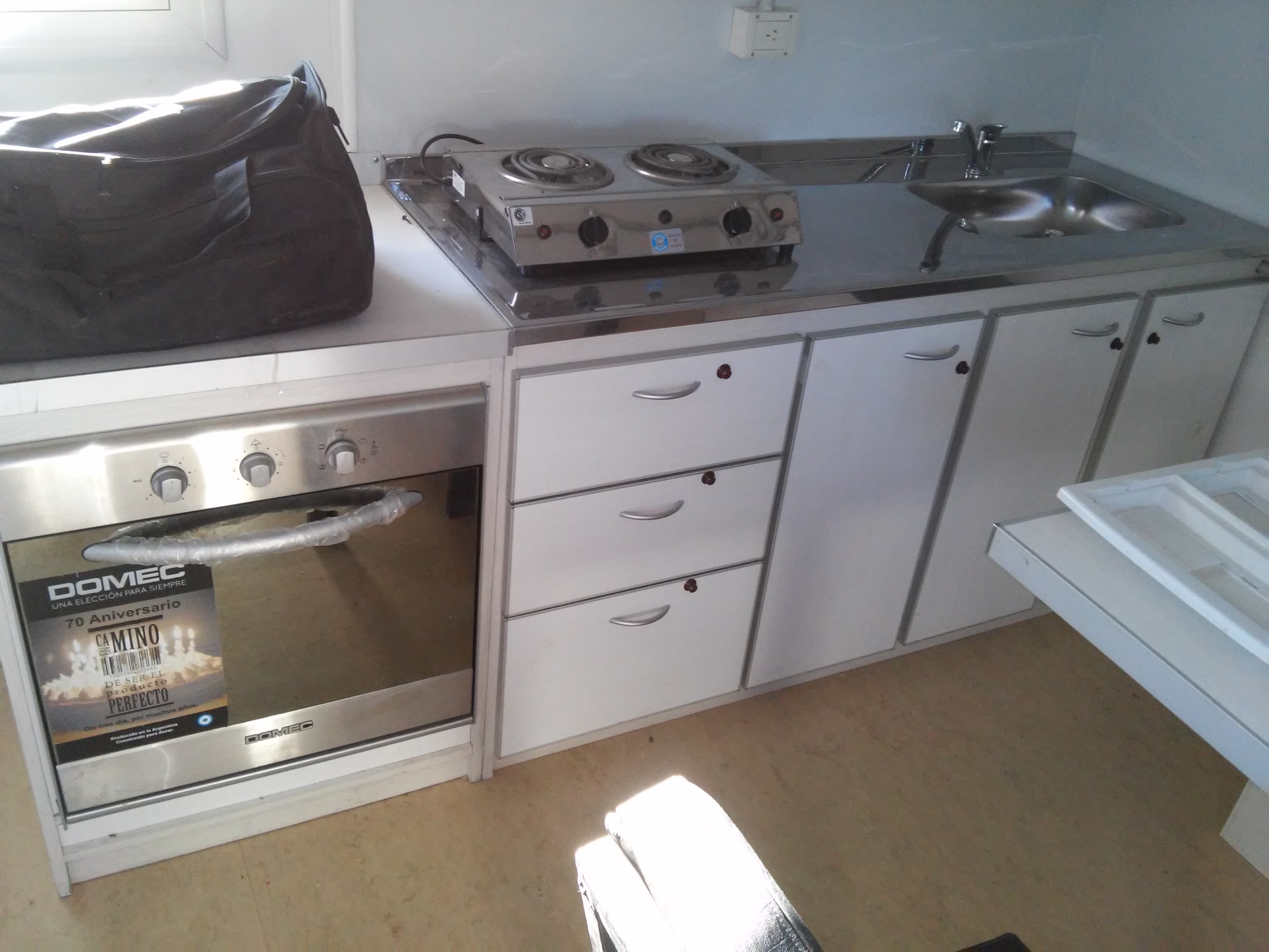 Cocina industrial con instalaciones profesionales